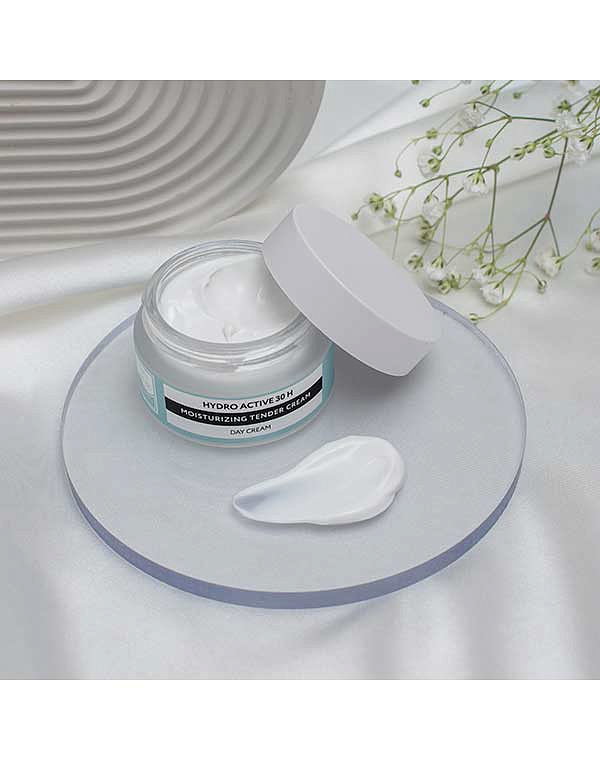 Beauty style Нежный увлажняющий крем Hyaluron - hydro active SPF 15, 30 мл* 4516085