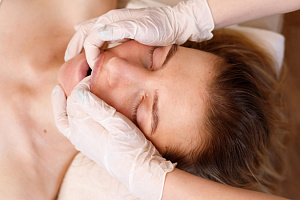 Буккальный массаж: скульптурируем идеальный овал лица